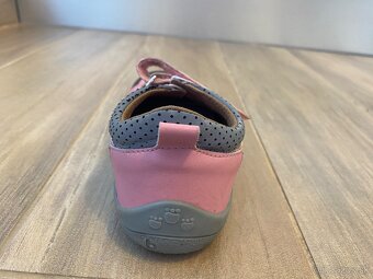 Predám kožené dievčenské barefoot tenisky Beda, veľ. 32 - 4