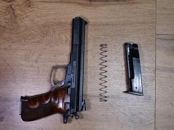 CZ83 JANE - 4