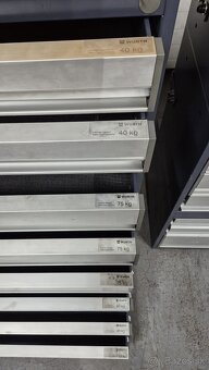 Vybavenie do auta...autoregále - 4