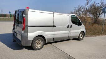 Opel Vivaro - 4