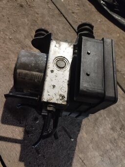 Riadiaca jednotka ABS Octavia,golf IV - 4