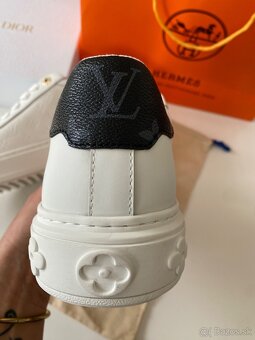 Louis Vuitton - 4