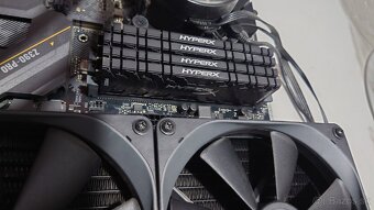 NZXT Kraken X62 - 4