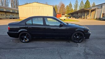 BMW E39 530i manuál - 4