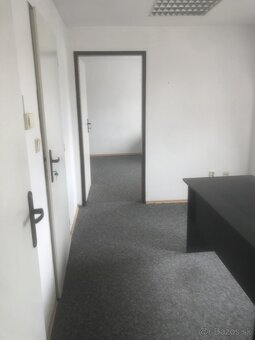 Prenajmem kanceláriu v centre TN. - 4