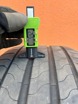 Letné pneu 255/40R21 Bridgestone - 4