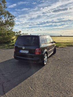 VW Touran 2.0 TDI r.v. 2009 - 4