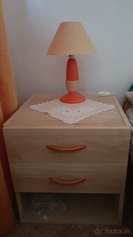 Predám spálňový nábytok - 3 skrine a 2 nočné stolíky - 4