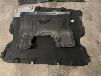 BMW X3 X4 podblatniky a kryt motora - 4