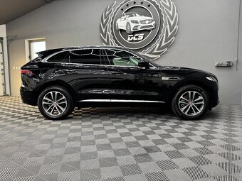 Jaguar F-Pace - 4