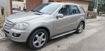 Mercedes-Benz triedy ML 320cdi - 4