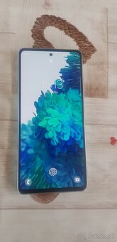 Samsung s20 FE - 4