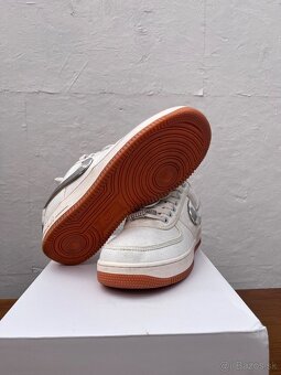 Nike Air Force 1 Travis Scott - 4