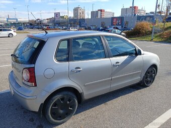 Volkswagen Polo 1.2 Benzín (2005) - 4