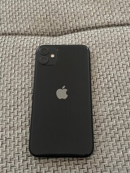 Predám - iPhone 11 64gb - 4