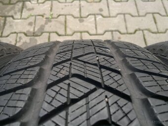 Zimne pneu. Pirelli 215/65 r17 - 4
