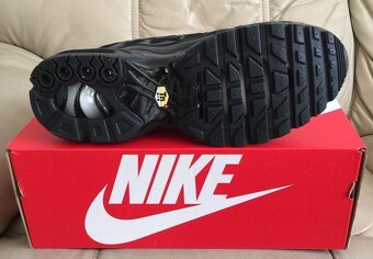 Nike Air Max Plus TN Black - 4