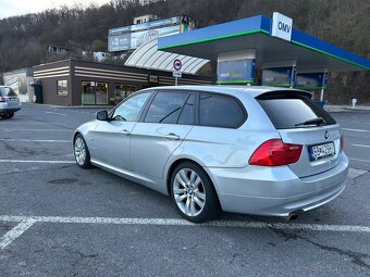 Predam BMW E91 2012 - 4