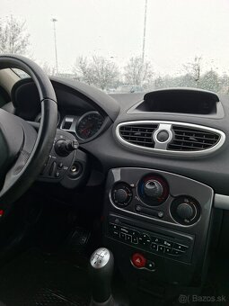 Renault clio grandtour - 4