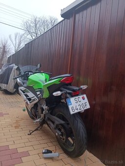 Kawasaki Ninja 300 30th anniversary edition - 4