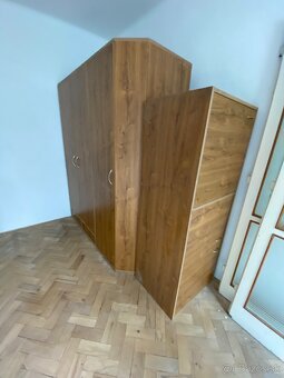 Kuchynská linka do U + spotrebiče + skriňa vo výbornom stave - 4