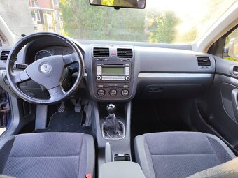Volkswagen Jetta 1.6 BSE - 4
