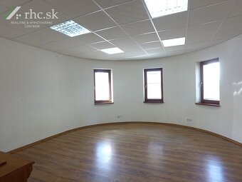 PRENÁJOM PODNIKATEĽSKÉ PRIESTORY NA PRENÁJOM - ŠARIŠSKÁ, STR - 4