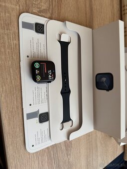 Apple Watch 9 45mm - 4