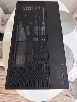 NZXT H5 Flow RGB (2024) All Black - 4