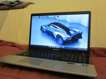 Samsung 17,3,i3,128 GB SSD,nVidia GT 520,W-11PRO - 4