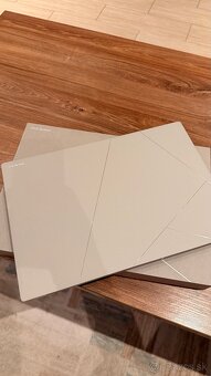 Predám  ASUS Zenbook S16 OLED dotykový 2TB SSD biely - 4