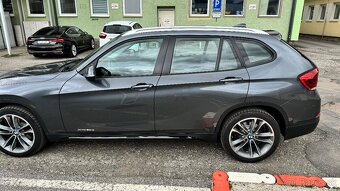 BMW X1 20dXdrive 4x4 135kw Sportline - 4