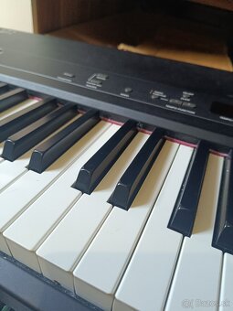 Yamaha CP33 – digitálne stage piano (88 kláves, vážená klavi - 4