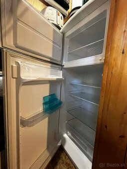 Chladnička s mrazničkou Zanussi - 4