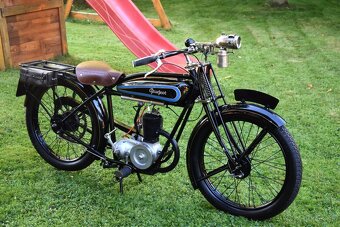 Stoletý Peugeot - 4