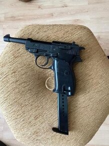 Walther P-38 - 4