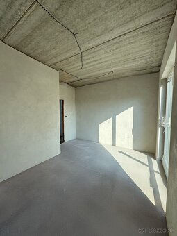 Ponúkame na predaj rozostavaný rodinný dom v obci Báč - 4