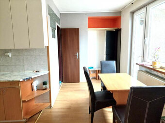 PREDAJ 3 - IZBOVÝ TEHLOVÝ BYT BLÍZKE CENTRUM MESTA - 4