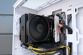 Herný PC, Ryzen 5 7600, RTX 4070, 32GB RAM, SSD, 24m - 4