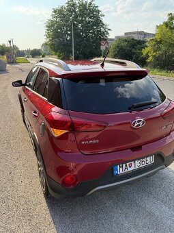 Hyundai i20 active + winter pack - 4