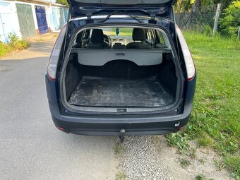 Ford Focus - 4
