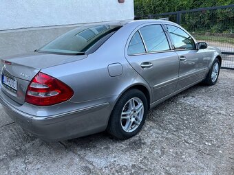 Predám Mercedes Benz E320 4MATIC - 4