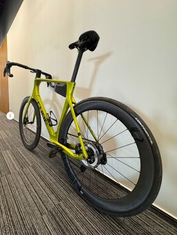 CUBE Agree C:62 Race – Flashlime’n’Black (Ako nový) Size: 60 - 4