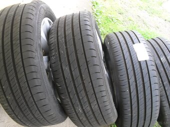 Pneu 205/55R16 letné  + disk 5x112, ET46 VW Group - 4