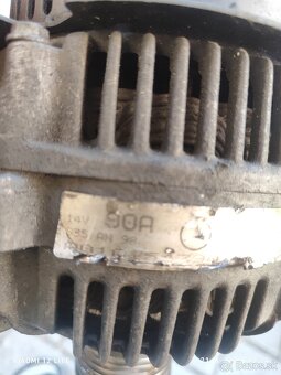 Alternátor Mercedes A140 W168 - 4