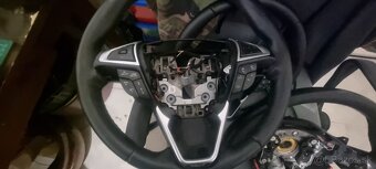 Ford Edge 2016+ volant + acc - 4