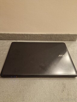 Acer Aspire E1-532 - 4