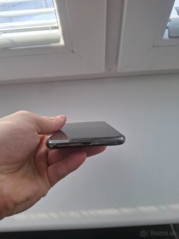 Predám iphone Xs+náhradná batéria a kryt - 4