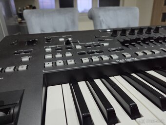 Yamaha genos 1 top stav - 4