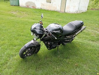 Triumph Speed four 600 25kw - 4